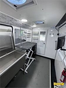 2019 144wb Pet Care / Veterinary Truck Additional 1 Texas for Sale
