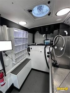 2019 144wb Pet Care / Veterinary Truck Transmission - Automatic Texas for Sale