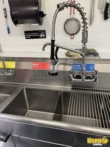 2019 24 Foot Kitchen Food Trailer Gray Water Tank Texas for Sale
