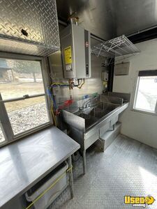 2019 28' Kitchen Food Trailer Reach-in Upright Cooler Wyoming Diesel Engine for Sale