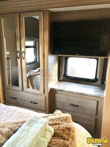 2019 30.2 Motorhome 42 California Gas Engine for Sale