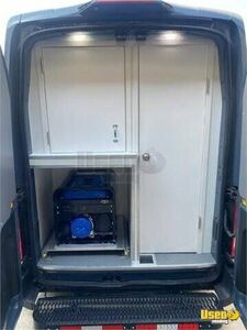 2019 350 Pet Care / Veterinary Truck Bathroom Texas for Sale