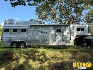 2019 Platinum 3 Horse Slant Load Living Quarters Trailer w/Bathroom or Sale in Nebraska!