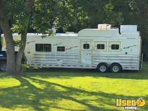 2019 3h Lq 4-horse Lq Trailer Refrigerator Nebraska for Sale