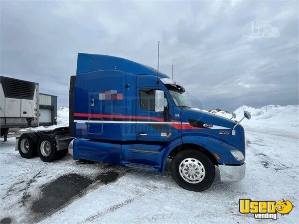 2019 579 Peterbilt Semi Truck Maine for Sale