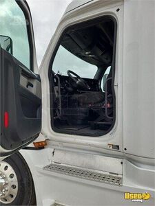 2019 Cascadia Freightliner Semi Truck 11 North Dakota for Sale