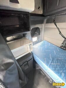 2019 Cascadia Freightliner Semi Truck 12 Illinois for Sale