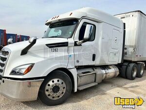 2019 Cascadia Freightliner Semi Truck 2 Texas for Sale