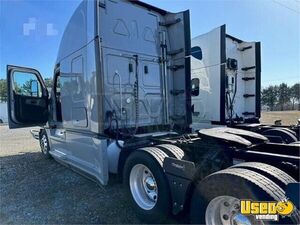 2019 Cascadia Freightliner Semi Truck 4 Arkansas for Sale