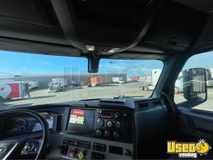 2019 Cascadia Freightliner Semi Truck 5 California for Sale