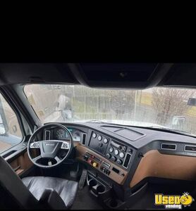 2019 Cascadia Freightliner Semi Truck 8 Pennsylvania for Sale