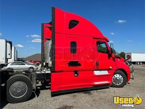 2019 Cascadia Freightliner Semi Truck Florida for Sale