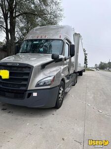 2019 Cascadia Freightliner Semi Truck Fridge Texas for Sale