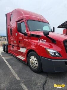 2019 Cascadia Freightliner Semi Truck Utah for Sale