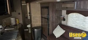 2019 Charger 3-horse Lq Trailer Stove Missouri for Sale