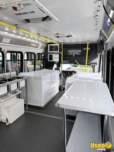 2019 E-450 New Build Food Truck Hand-washing Sink Texas Gas Engine for Sale