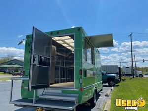 2019 Express 3500 Kitchen Food Truck All-purpose Food Truck Air Conditioning New York Gas Engine for Sale