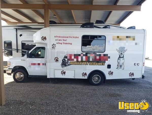 2019 F50 Elite Mobile Pet Grooming Van Pet Care / Veterinary Truck Arizona for Sale