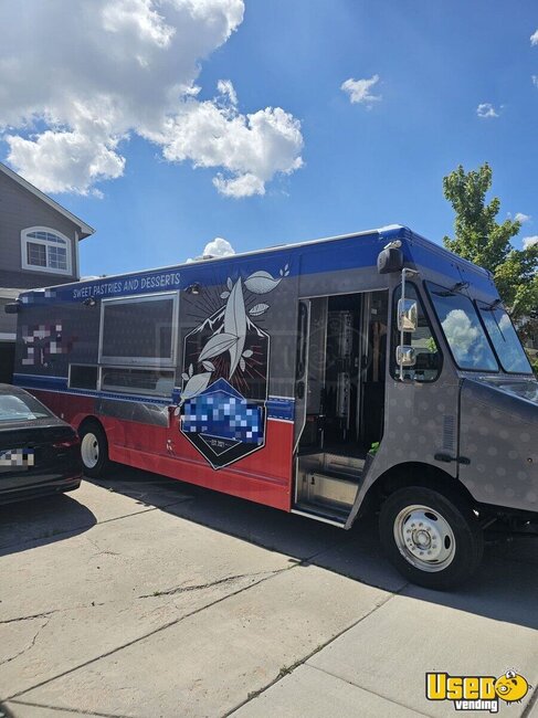 2019 F59 Bakery Food Truck Colorado Gas Engine for Sale