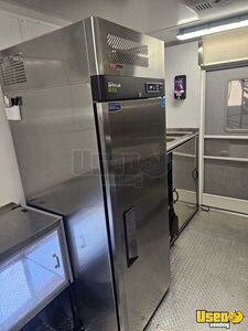 2019 F59 Bakery Food Truck Deep Freezer Colorado Gas Engine for Sale