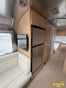 2019 Flying Cloud Airstream Additional 1 Iowa for Sale