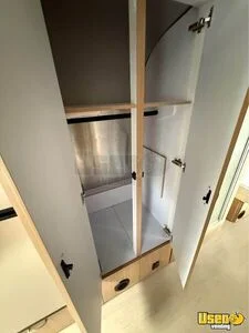 2019 Flying Cloud Airstream Additional 2 Iowa for Sale