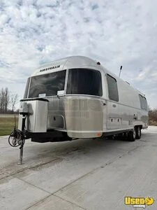 2019 Flying Cloud Airstream Cabinets Iowa for Sale