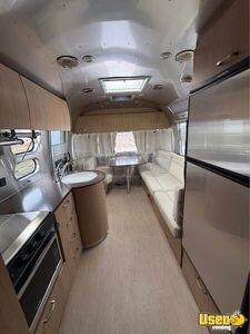 2019 Flying Cloud Airstream Interior Lighting Iowa for Sale