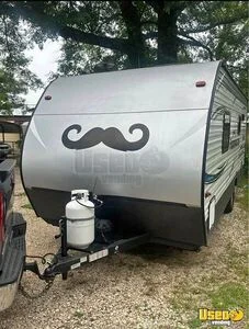 2019 Mobile Hair & Nail Salon Truck Hand-washing Sink Texas for Sale