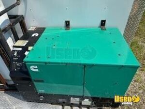 2019 Mobile Kitchen Food Trailer W/ Bathroom Kitchen Food Trailer Refrigerator Maine for Sale