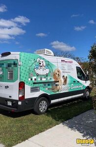 2019 Mobile Pet Grooming Truck Pet Care / Veterinary Truck Florida Gas Engine for Sale