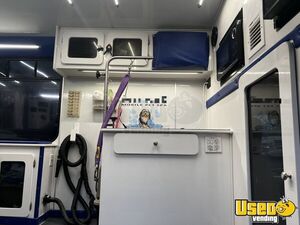 2019 Mobile Pet Grooming Van Pet Care / Veterinary Truck Shore Power Cord North Carolina Gas Engine for Sale