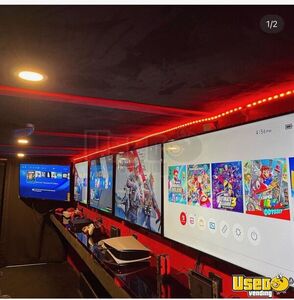 2019 Mobile Video Game Trailer Party / Gaming Trailer Interior Lighting California for Sale