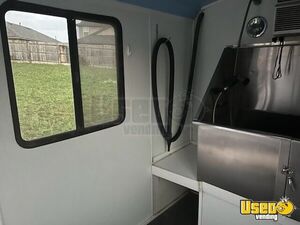 2019 Pet Care Trailer Pet Care / Veterinary Truck Hot Water Heater Texas for Sale