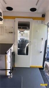 2019 Pet Care / Veterinary Truck Diesel Engine California Diesel Engine for Sale