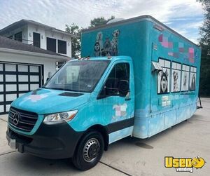 2019 Pet Care / Veterinary Truck Texas for Sale