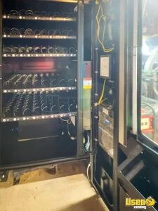 2019 Seaga Vending Combo 4 Illinois for Sale