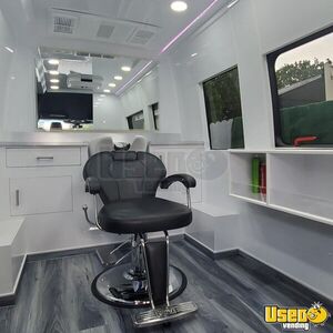 2019 Sprinter 2500 Mobile Hair & Nail Salon Truck Stainless Steel Wall Covers Florida Gas Engine for Sale
