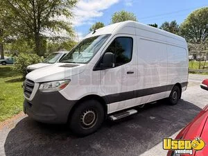 2019 Sprinter 2500 Pet Care / Veterinary Truck Air Conditioning Pennsylvania Diesel Engine for Sale