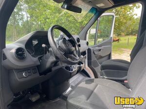 2019 Sprinter Catering Food Truck Interior Lighting Florida Diesel Engine for Sale