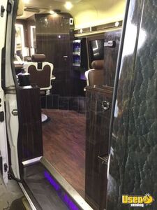 2019 Sprinter Mobile Barbershop Mobile Hair & Nail Salon Truck Spare Tire New York Diesel Engine for Sale