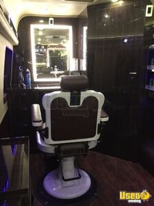 2019 Sprinter Mobile Barbershop Mobile Hair & Nail Salon Truck Surveillance Cameras New York Diesel Engine for Sale