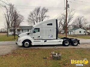 2019 T680 Kenworth Semi Truck 3 Missouri for Sale