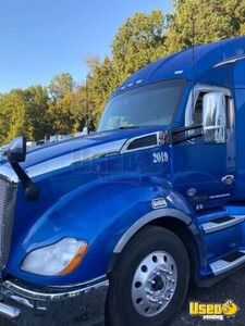 2019 T680 Kenworth Semi Truck Chrome Package New Jersey for Sale