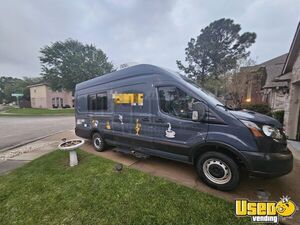 2019 Transit 250 Coffee & Beverage Truck Air Conditioning Texas Gas Engine for Sale