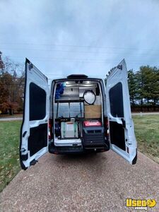 2019 Transit 250 Pet Care / Veterinary Truck Bathroom Tennessee Gas Engine for Sale