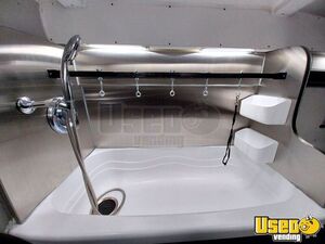 2019 Transit 250 Pet Care / Veterinary Truck Electrical Outlets Tennessee Gas Engine for Sale