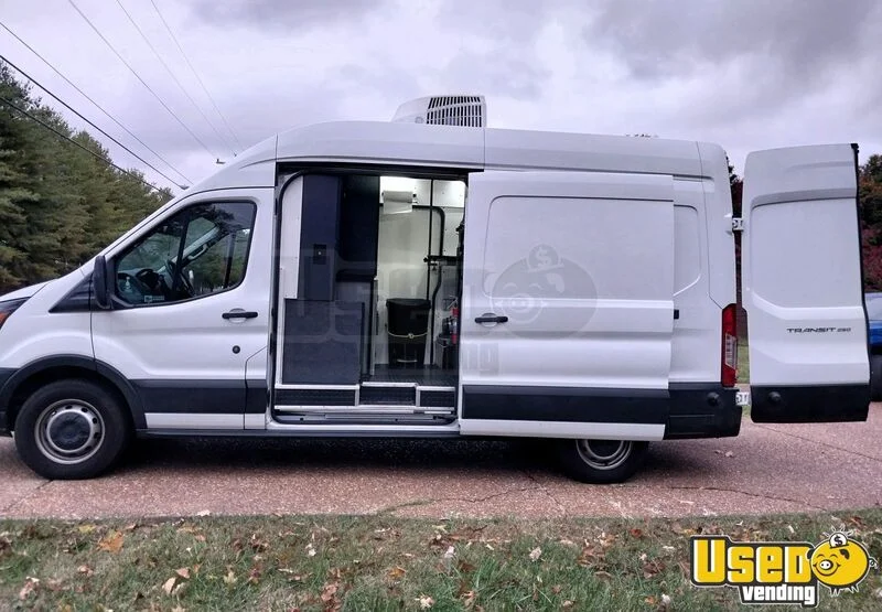 2019 Transit 250 Pet Care / Veterinary Truck Tennessee Gas Engine for Sale