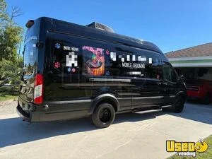 2019 Transit 350 Hd Pet Care / Veterinary Truck Air Conditioning Florida Gas Engine for Sale