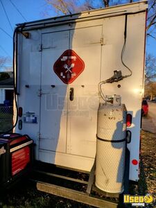 2019 Transit Kitchen Food Truck All-purpose Food Truck Insulated Walls Michigan Gas Engine for Sale